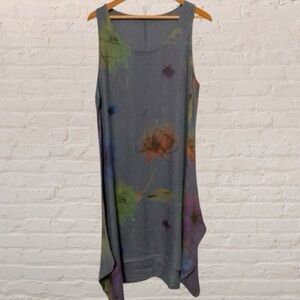 Bella Amore Dress Size M blue linen w/ colourful art Floral Sleeveless